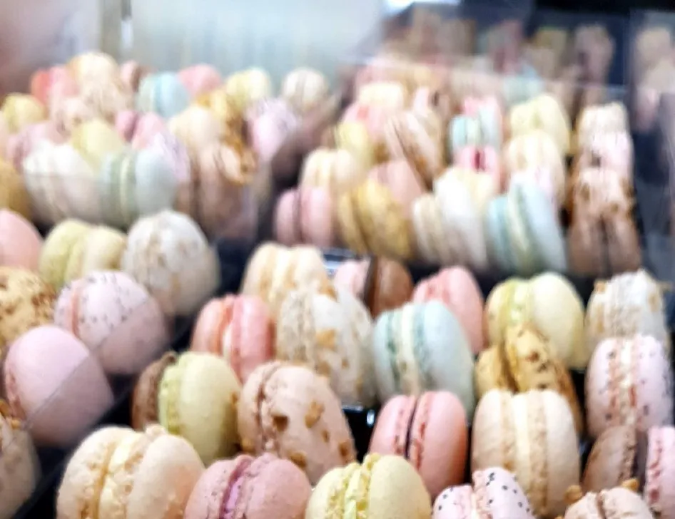 Sachet de meringues assorties 200g – Chocolatier de Paris